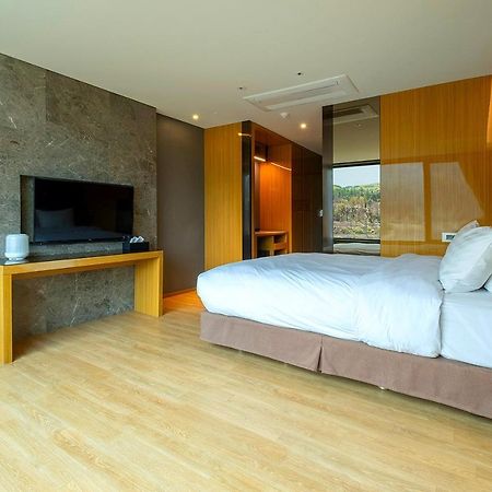 Jeongseon Intoraon Hotel Buitenkant foto