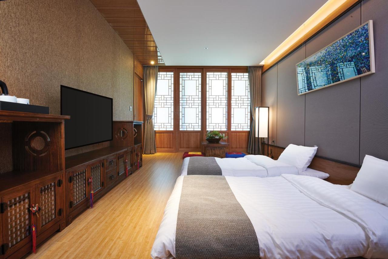 Jeongseon Intoraon Hotel Buitenkant foto