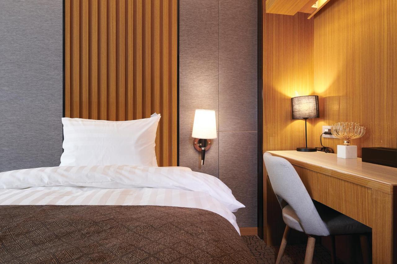 Jeongseon Intoraon Hotel Buitenkant foto